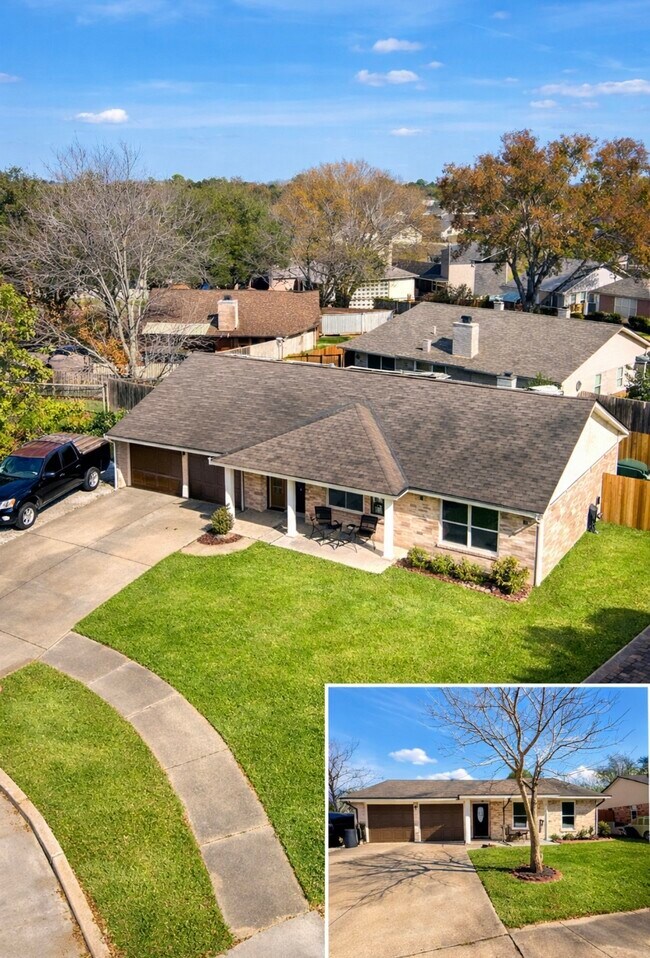 Building Photo - 7426 Pierrepont Dr