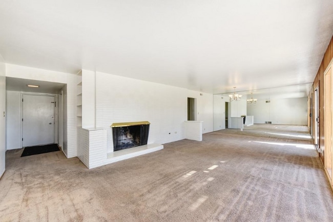 Photo - 1302 Frances Dr