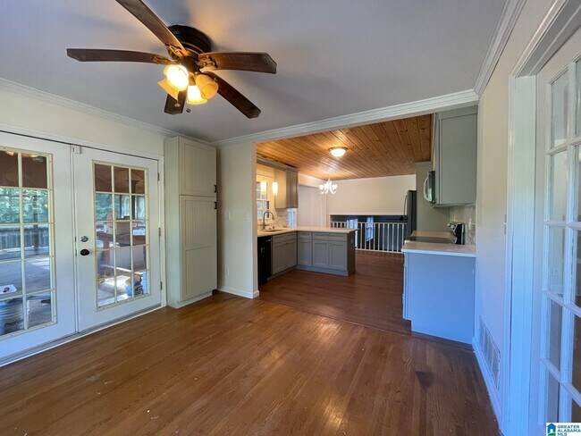 Photo - 3755 Colchester Rd