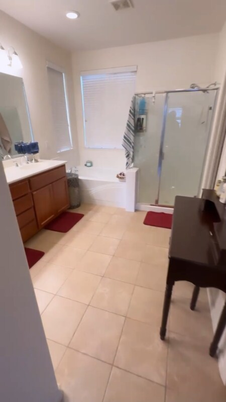 Photo - 1351 Isabel Ct