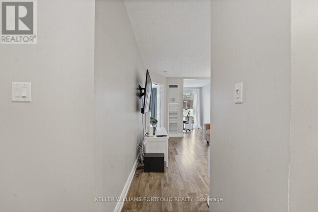 Photo - 222 The Esplanade Unit 530