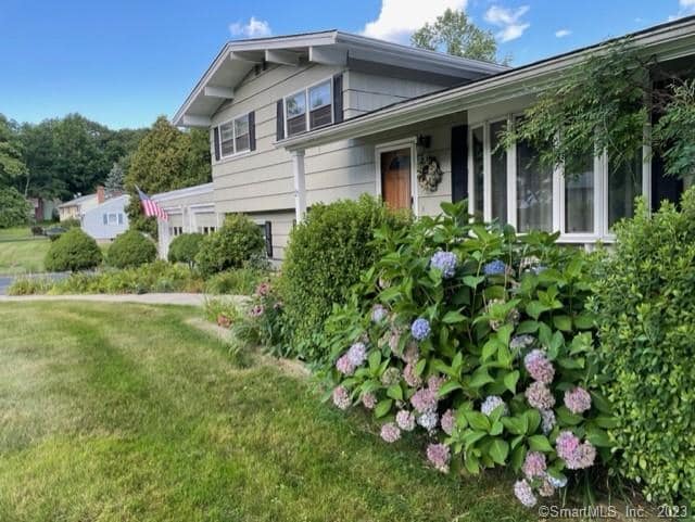 Photo - 21 Mcdermott Cir