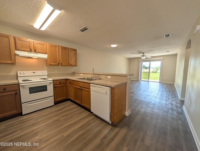 Photo - 127 Plantation Point Dr