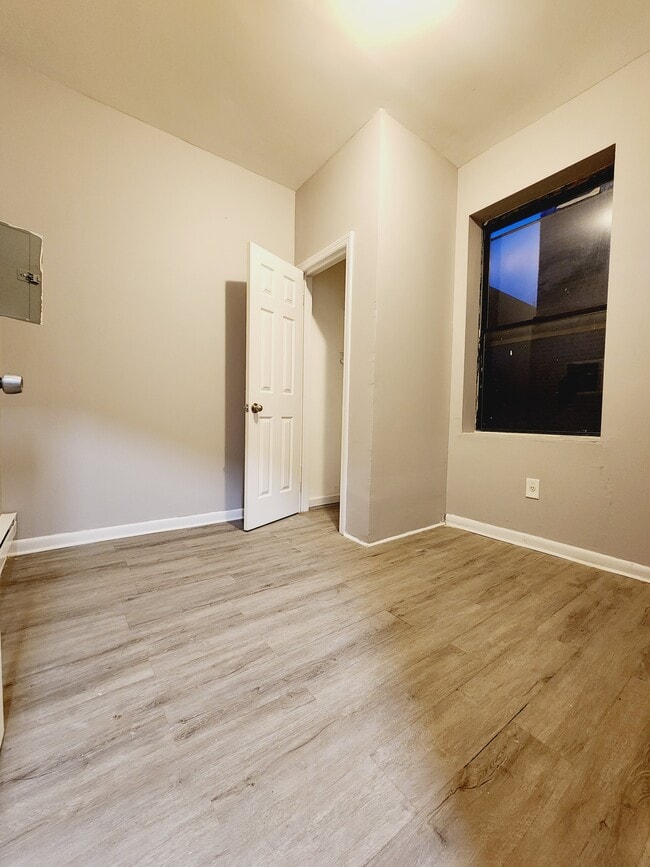 6 Bergen Ave 36 - 12 Bergen Ave Unit 36