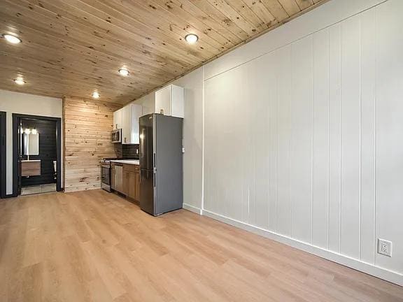 Photo - 370 Liberty Ave