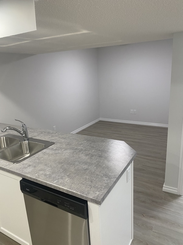 Photo - 3124-3169 169 St. SW