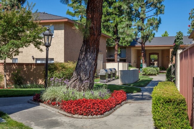 El Sereno Apartments