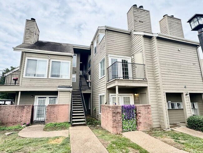 Photo - 6639 S Victor Ave Unit G208