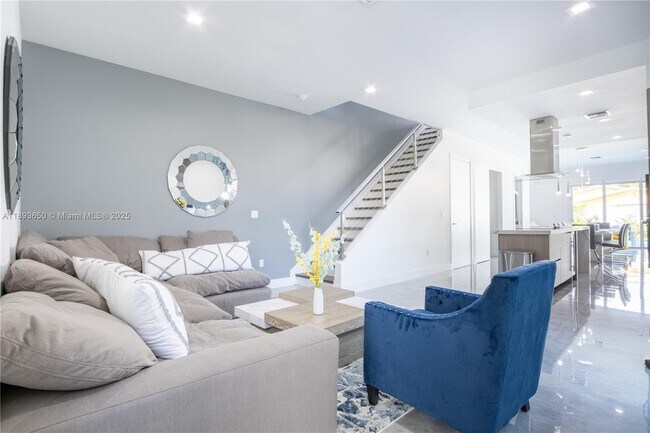 Photo - 3461 SW 25th St