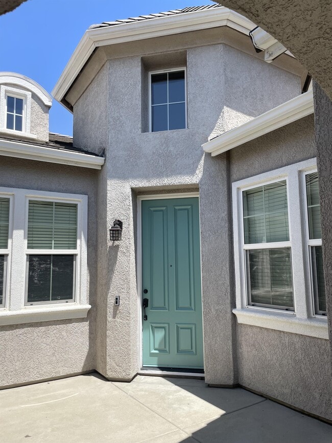 Photo - 6408 Vilamoura Way