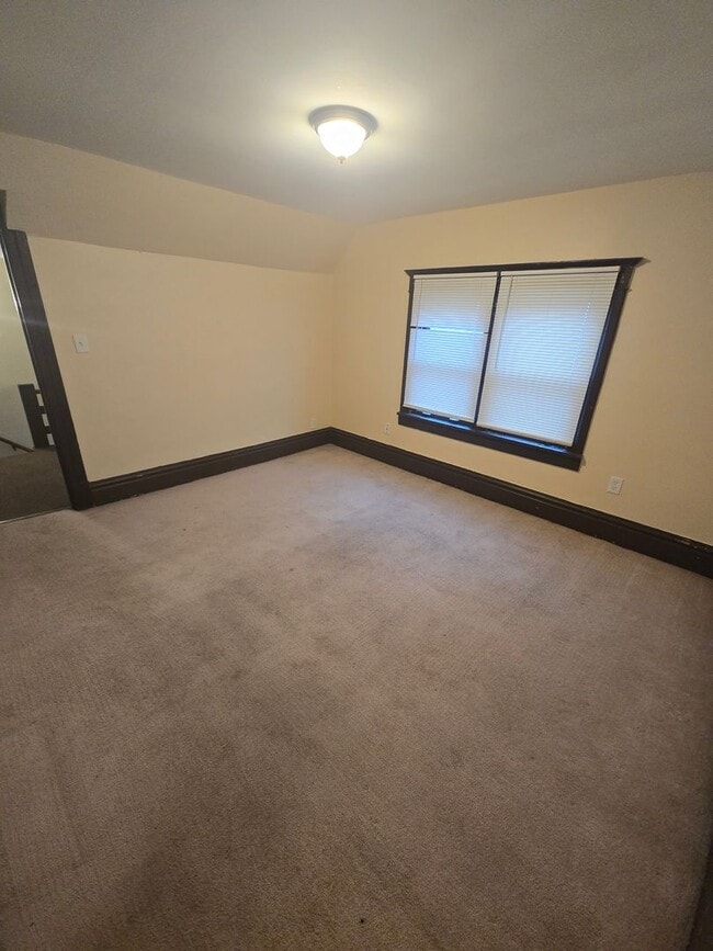 Photo - 1118 Revell Ave Unit 1118-2R