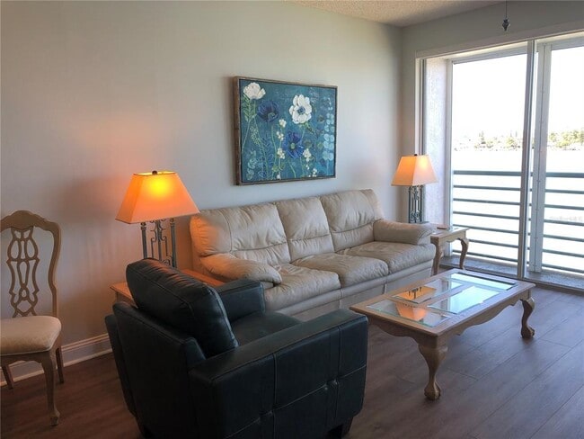 Photo - 8000 Sailboat Key Blvd S Unit 305