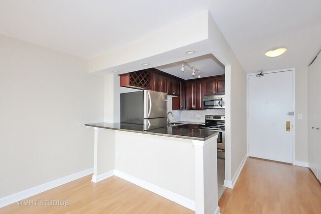 Photo - 655 W Irving Park Rd Unit 3007