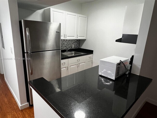 Photo - 1790 79th Street Causeway Unidad B307