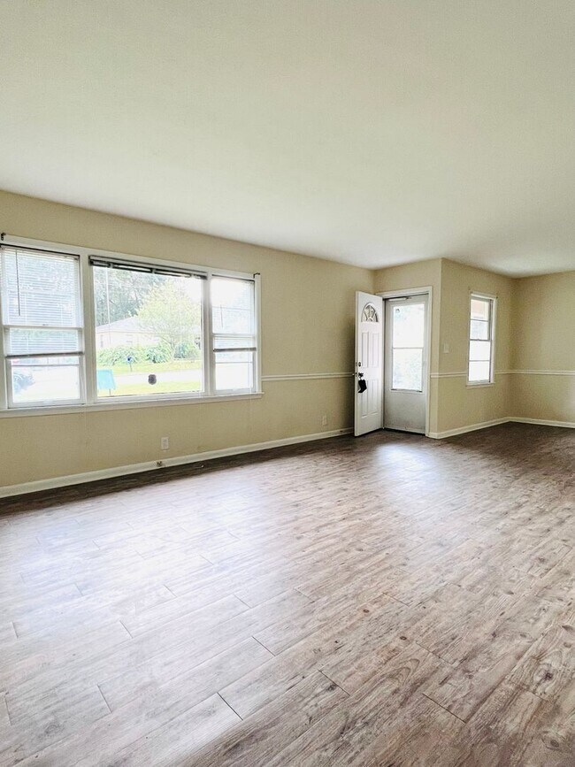 Photo - Spacious 3 Bedroom, 1 Bath Home in Opelika