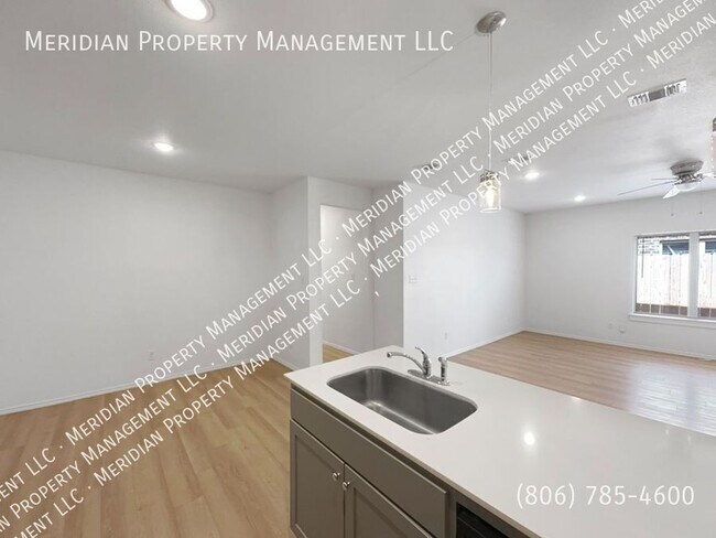 Photo - 5506 Itasca-A Unit A