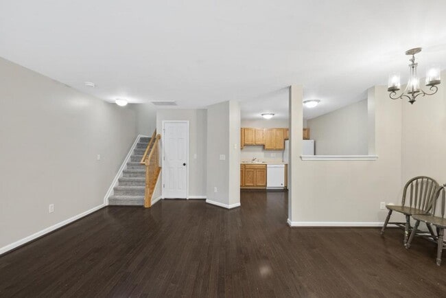 Photo - 3011 Barrymore St