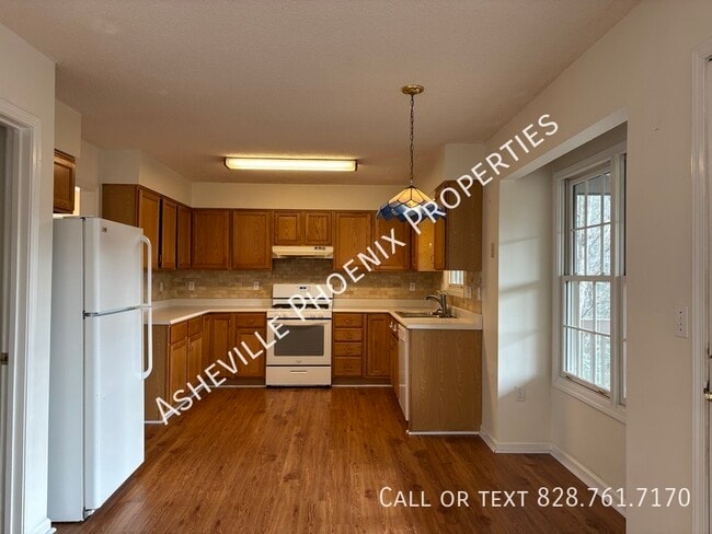 Photo - 22 Shackleford Dr