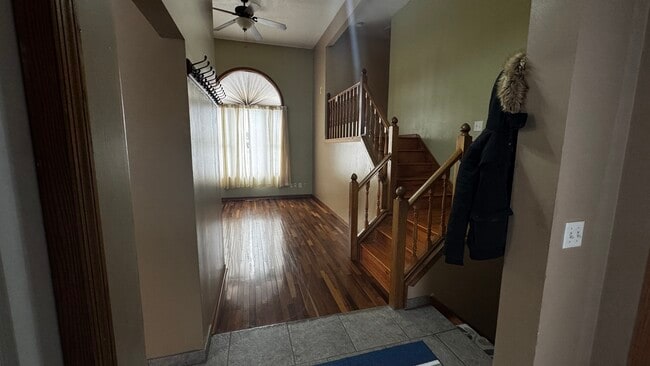 Photo - 8700 Loch Lomond Blvd