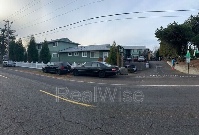 Photo - 2633 SE 145th Ave