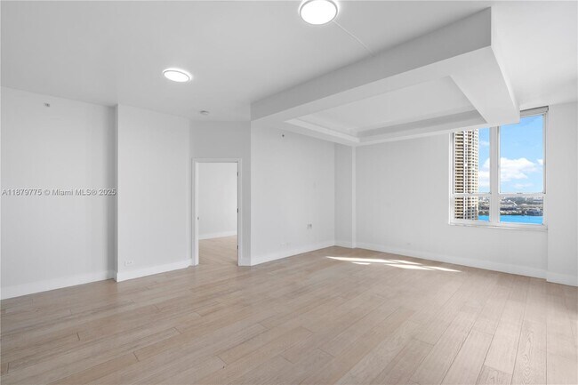 Photo - 701 Brickell Key Blvd Unit LPH-10