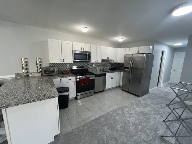 Photo - 4409 Romlon St Unidad 102