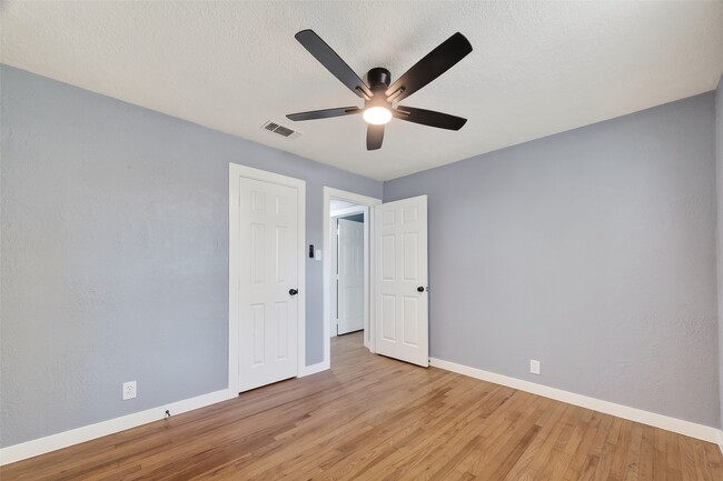 Building Photo - 4727 Arvilla Ln