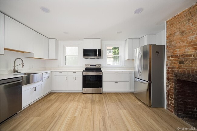 Photo - 29 Delano St Unit 1