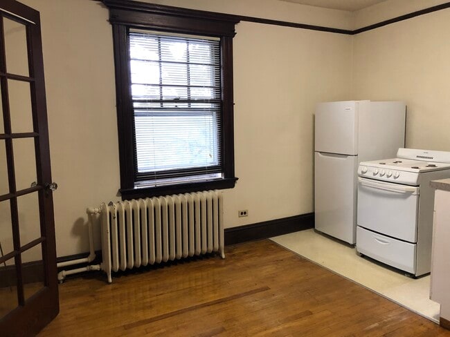 Photo - 127 Silver Lake Rd Unit 2 Room Studio