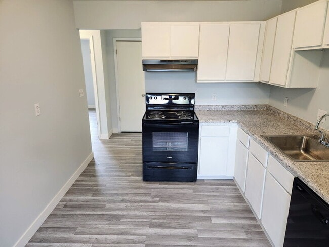 Photo - 1627 E Glenwood Dr