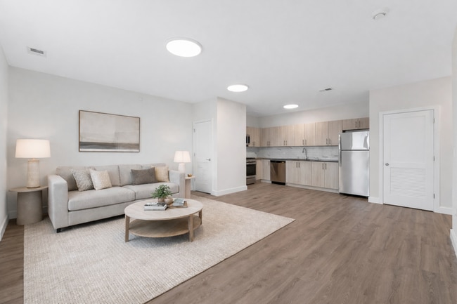 Photo - 49s Day St. - 419