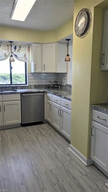 Photo - 7501 River Rd Unit Apt 8A