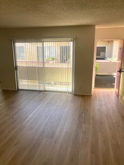 Photo - Chez Cannes Apartments