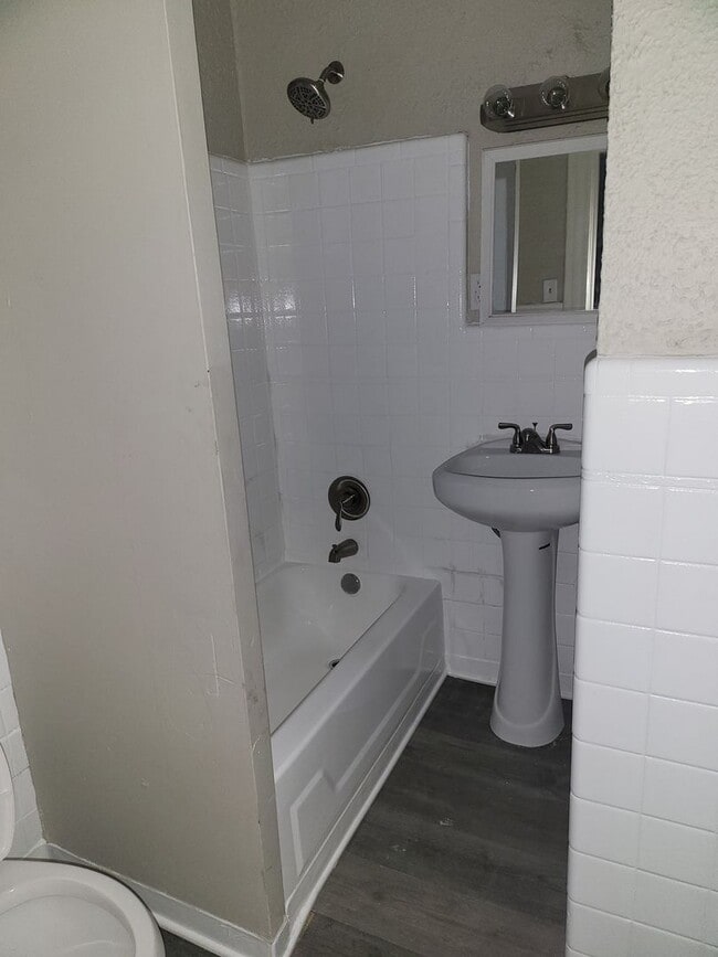 Photo - 3666 Glenway Ave