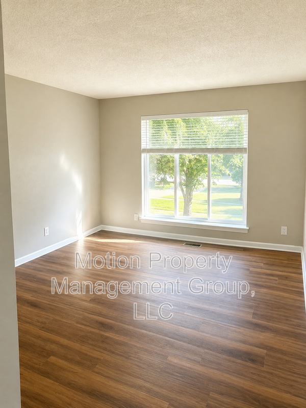3343 Gleason Dr