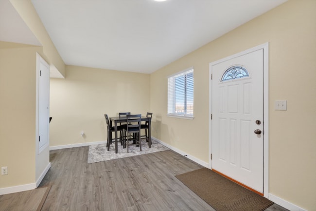 Photo - 407 Corona Ave Unidad C