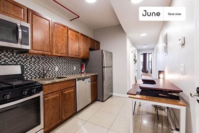 Photo - 362 Parkside Ave