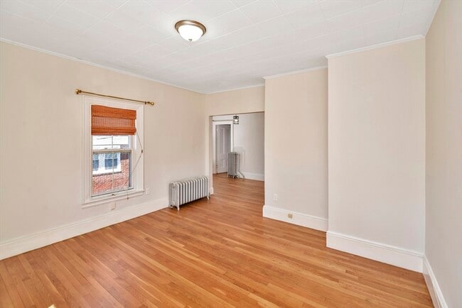 492 Metropolitan Ave Unit 2