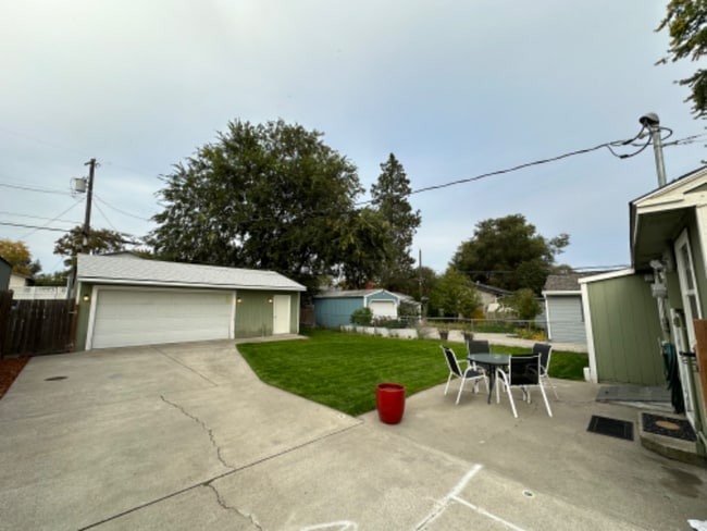 Photo - 1411 E Nebraska Ave