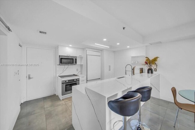 Photo - 50 Biscayne Blvd Unidad 512