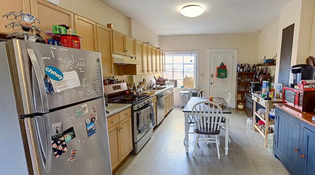Photo - 313 Cambridge St Unit 3