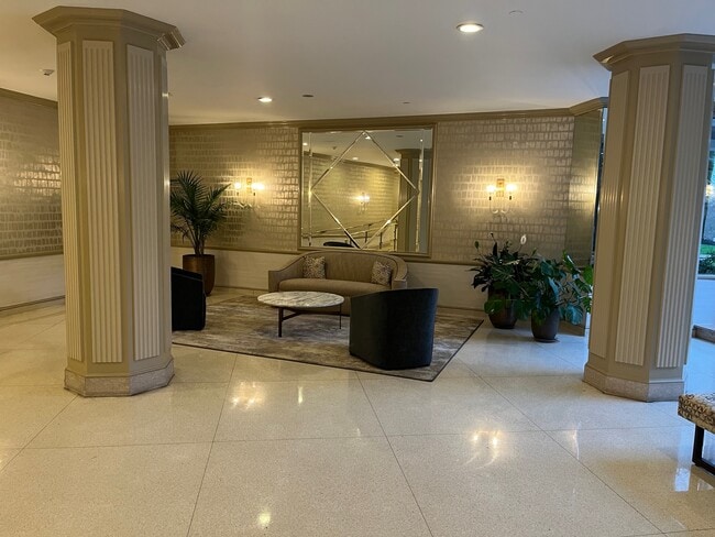 lobby area - 1600 Hagys Ford Rd N Unit 5S