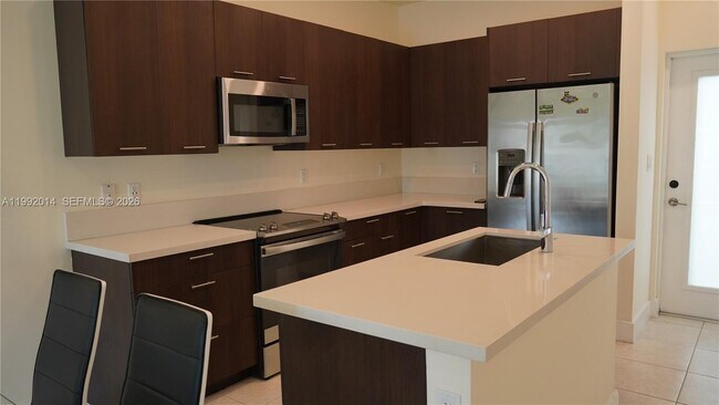 Photo - 8301 NW 41st St Unit B-409