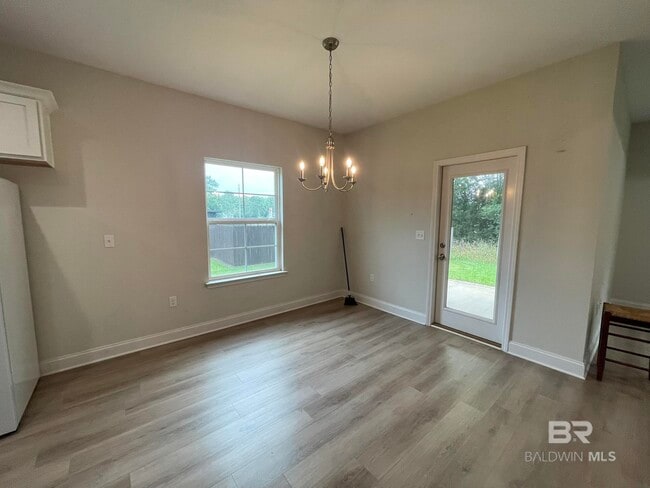 Photo - 15822 Vintage St