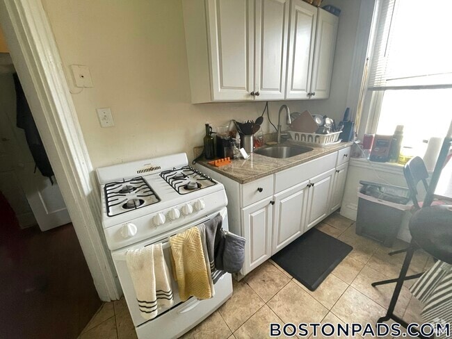 Building Photo - 103 Gordon St Unit 15 Rental