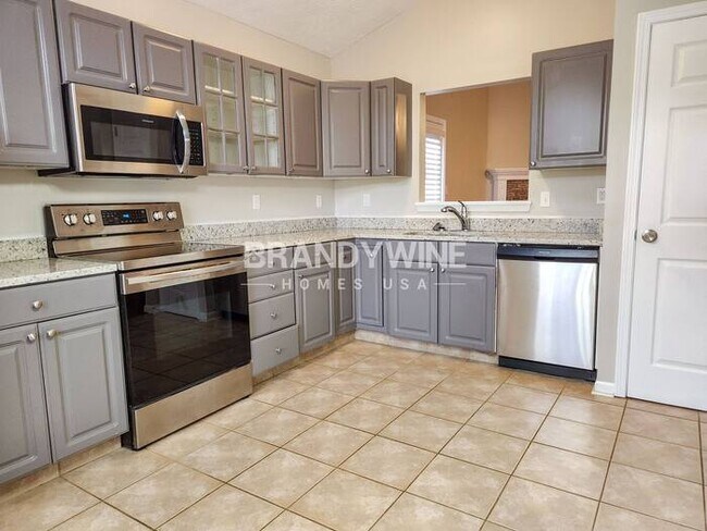 Photo - 460 Polk Manor Dr