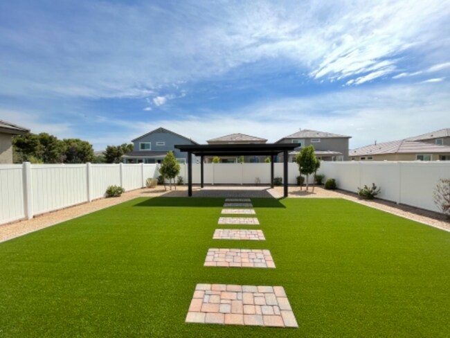 Photo - 2437 E Alta Vista Rd