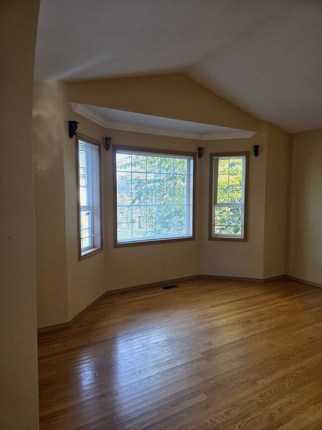 Photo - Federal way family home