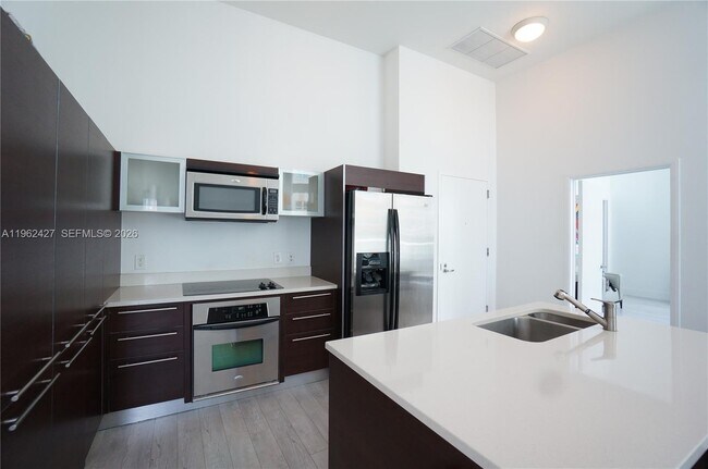 Photo - 1900 N Bayshore Dr Unidad 709