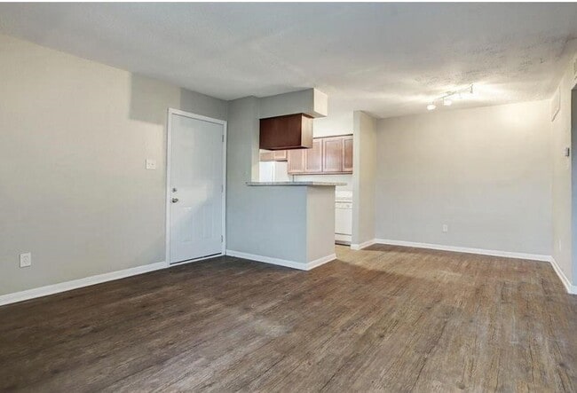 Photo - 9550 Deering Dr Unit 305